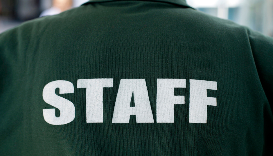 QUÉ SIGNIFICA »STAFF» Y CÓMO SE USA EN EL ÁMBITO LABORAL